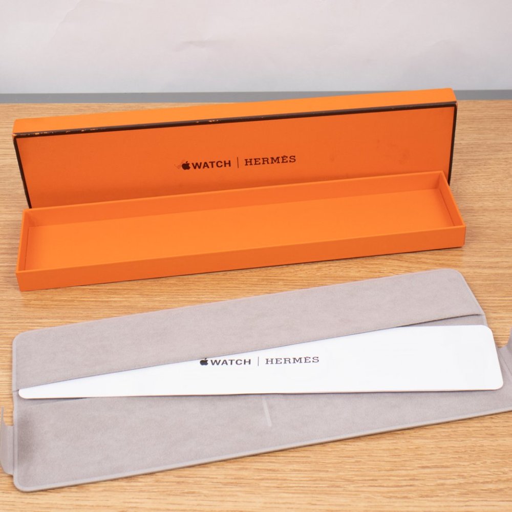 Apple Watch Hermes Hermès Single Tour Band Box and Band Holder